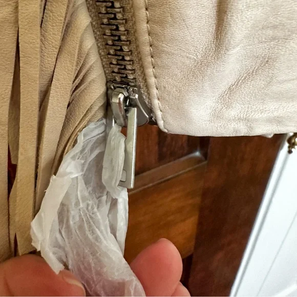 NWT IRO Marom Fringed Crinkled Leather Biker Jacket 38 M Beige - Picture 7 of 11